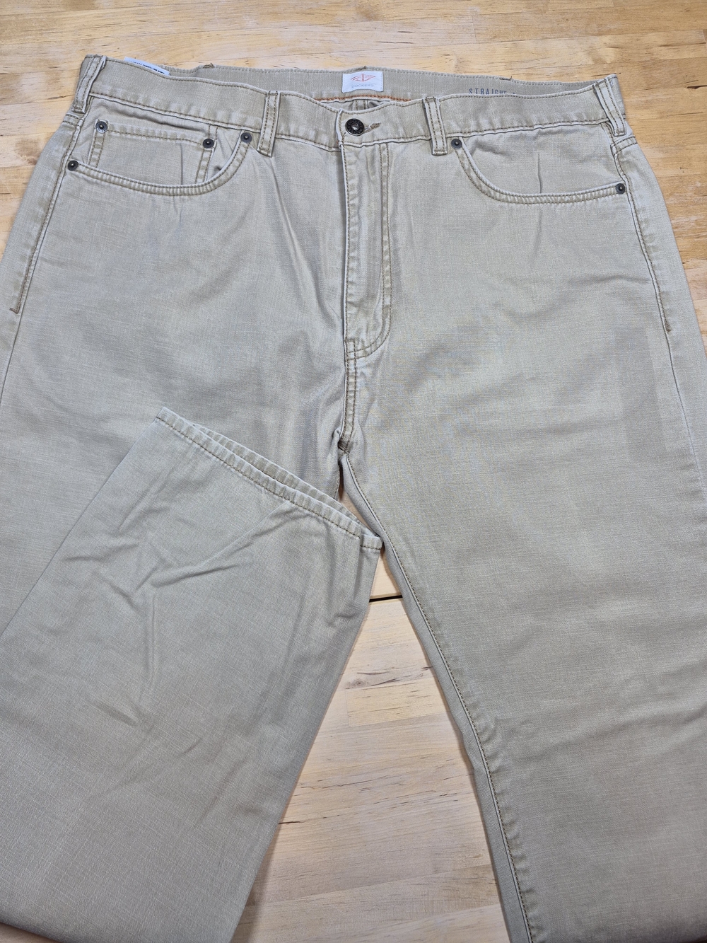Dockers Men's Khaki Straight Fit Chinos - Light Beige